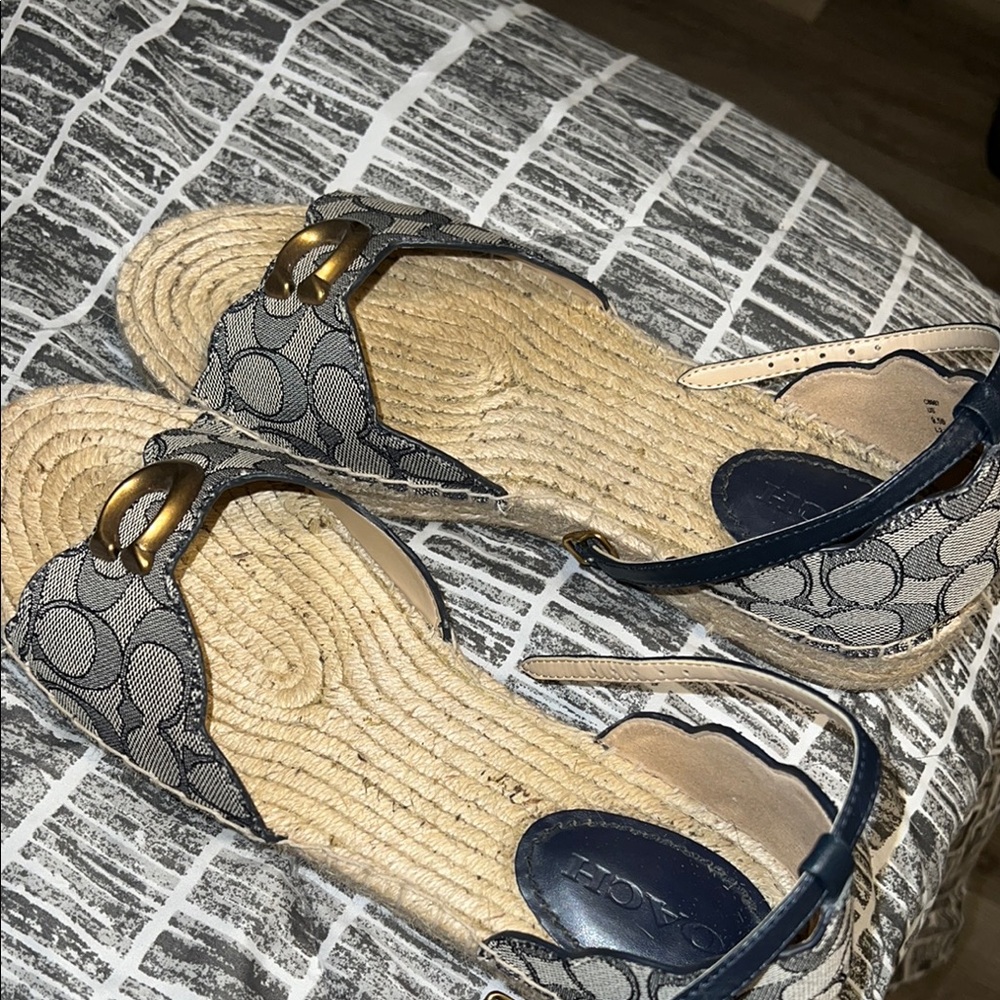 Coach Women's Sandals - Navy and Beige